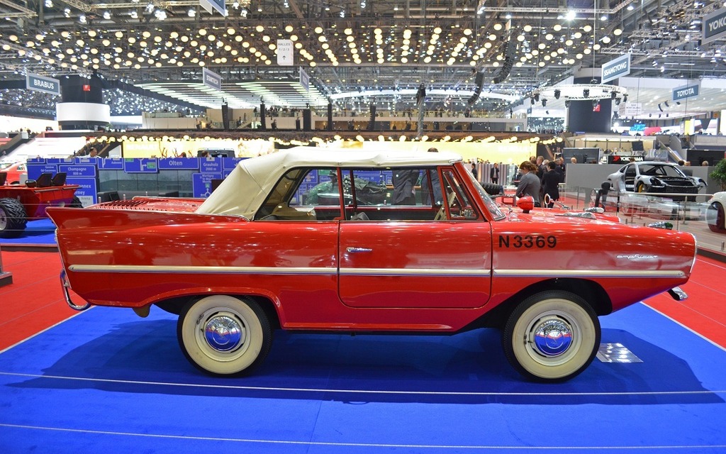 2: Amphicar