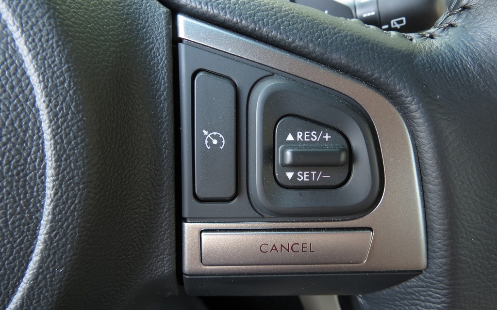 Simple and precise wheel-mounted cruise control.