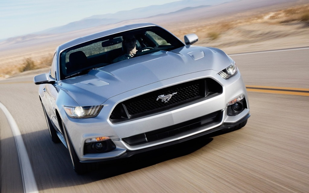 2. Ford Mustang V6: 23 549$