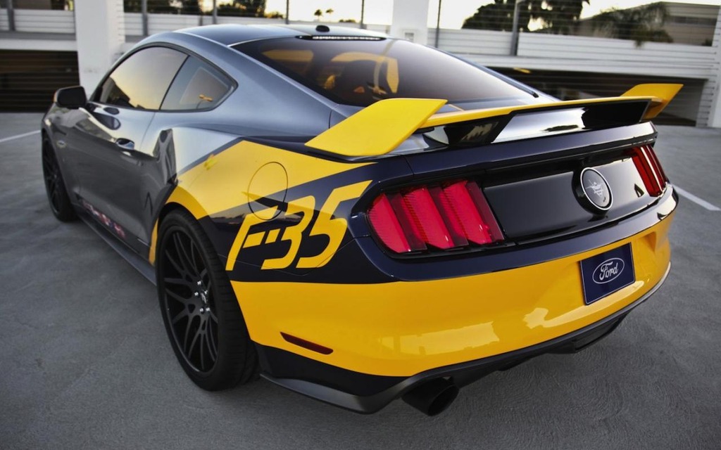 Ford Mustang F-35 Lightning II