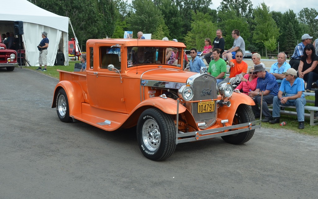 Classe 42 (camions modifiés jusqu'à 1986): #3 Gaby Meilleur / Ford A 1930