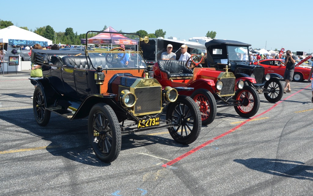 Les ancètres de la Mustang! Trois Ford Model T (1913, 1910-11 et 1925)