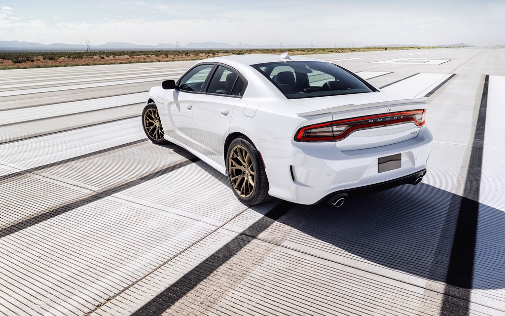 2015 Dodge Charger SRT Hellcat