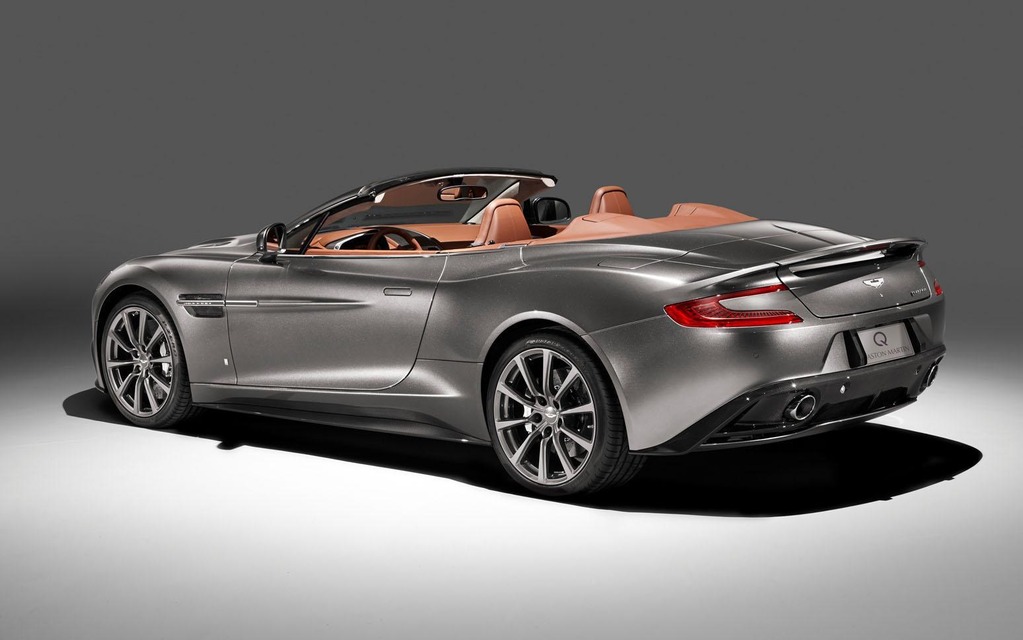 Aston Martin Vanquish Volante