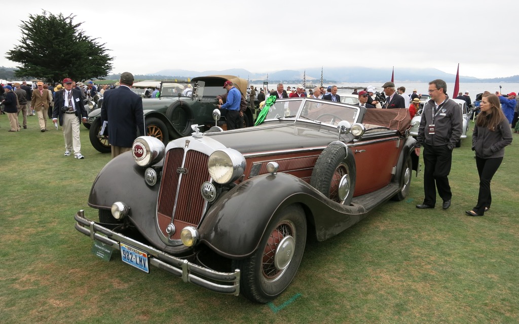 1936 Horch 853 Cabriolet.