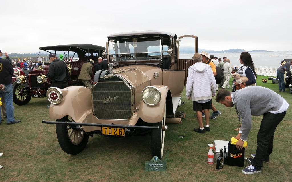 American Underslung Traveler Toy Tonneau 1910 