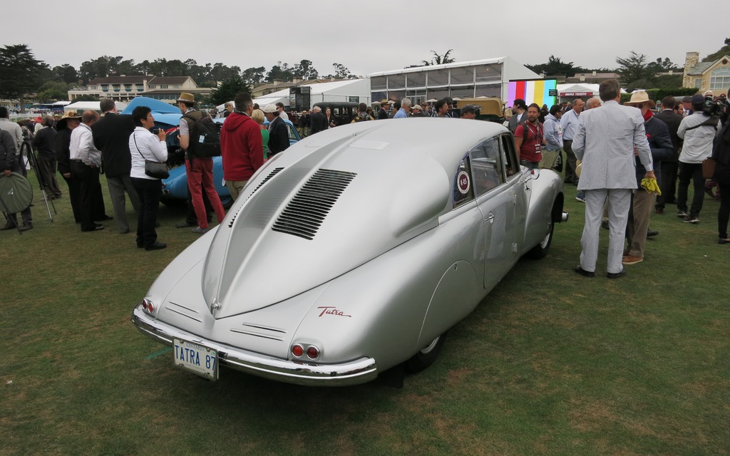 Tatra T87 Aerodynamic Saloon 1947 