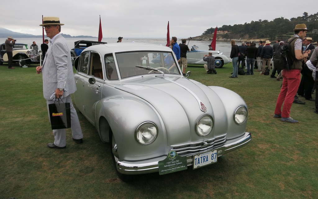 Tatra T87 Aerodynamic Saloon 1947 