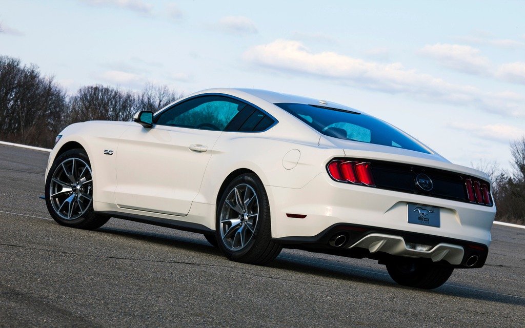  Velocidades para el nuevo Ford Mustang