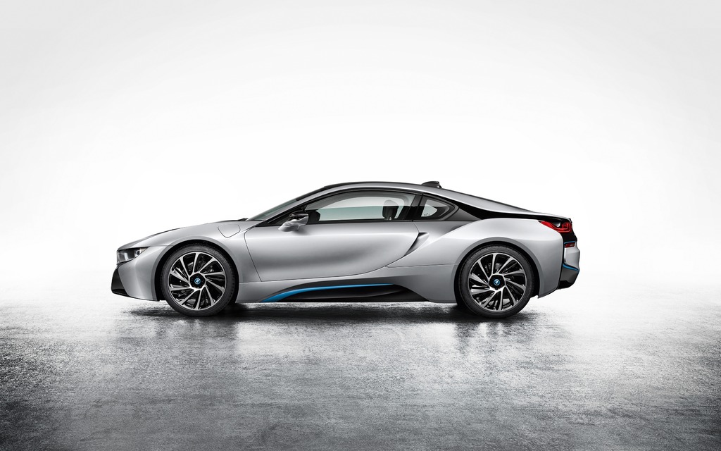 BMW i8