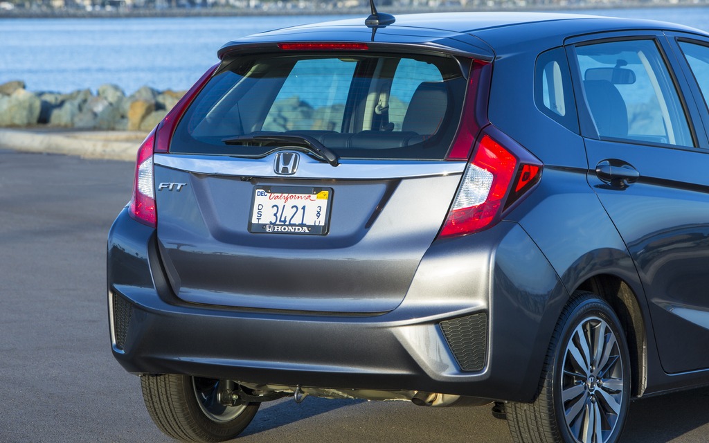 Honda Fit 2015 - Des feux arrière inspiration Volvo