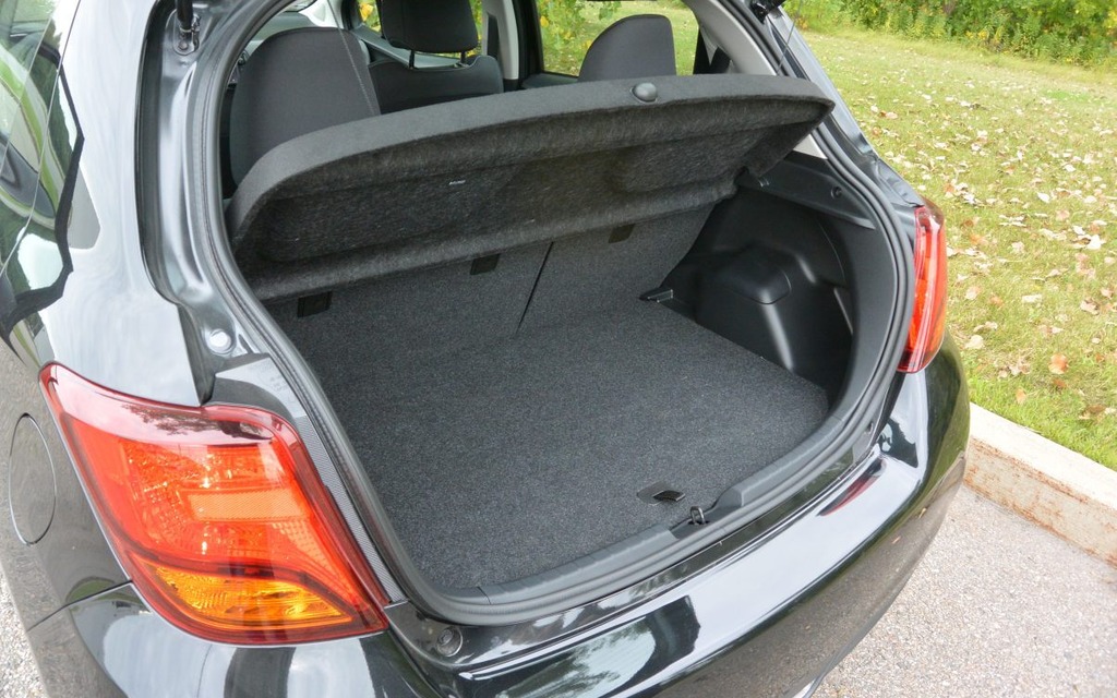 The trunk capacity is 286 litres with the rear bench in place.