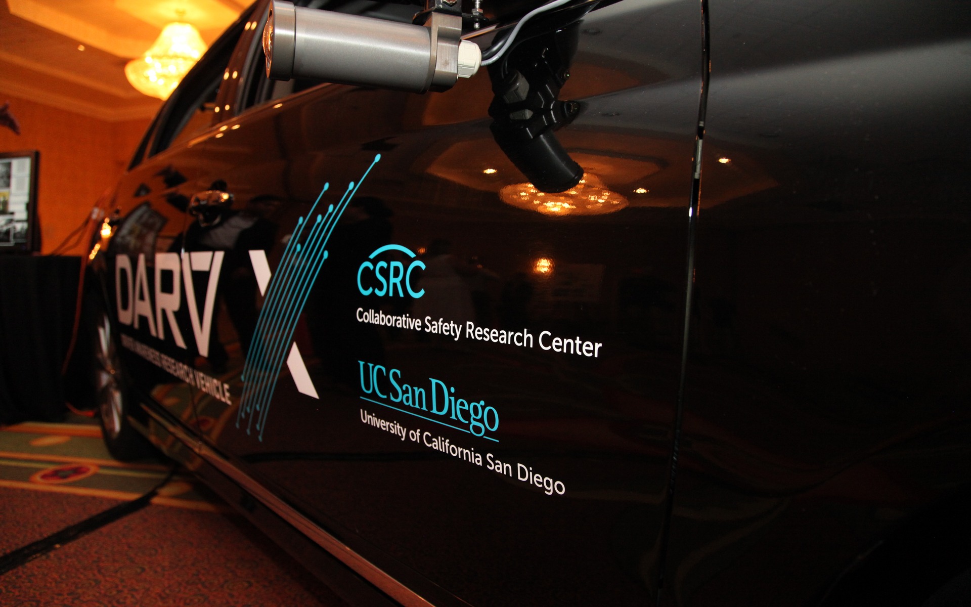 Caméra externe installée sur la Toyota Avalon DARV