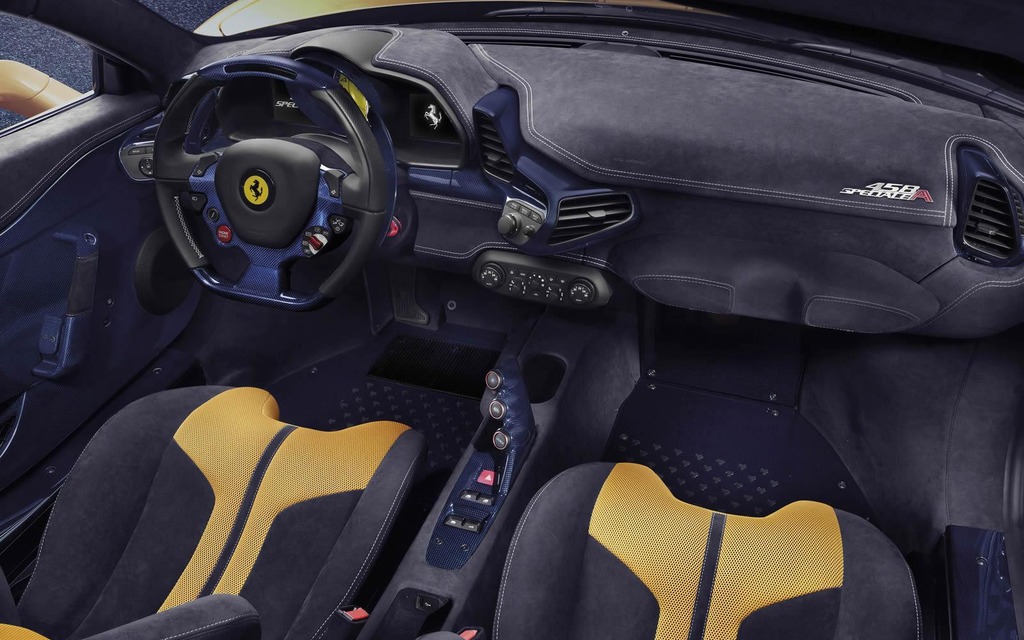 Ferrari 458 Speciale Aperta