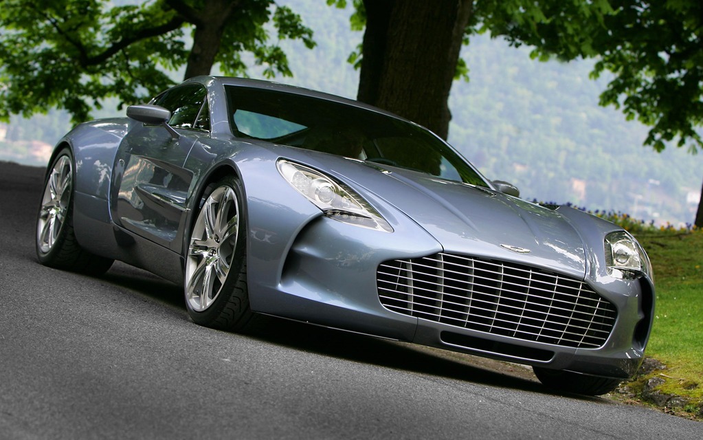 2008 : Aston Martin One-77