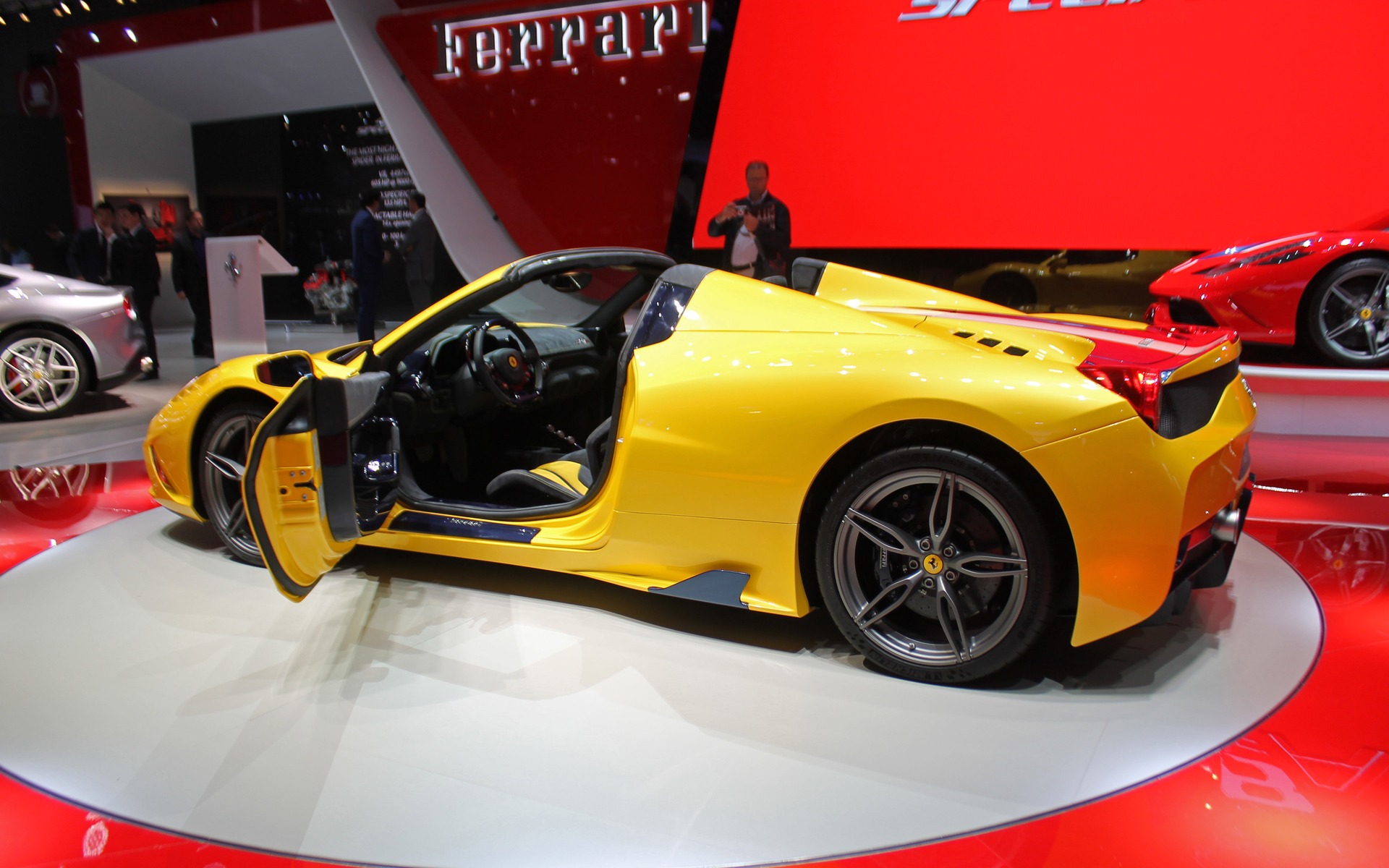 Ferrari 458 Speciale Aperta