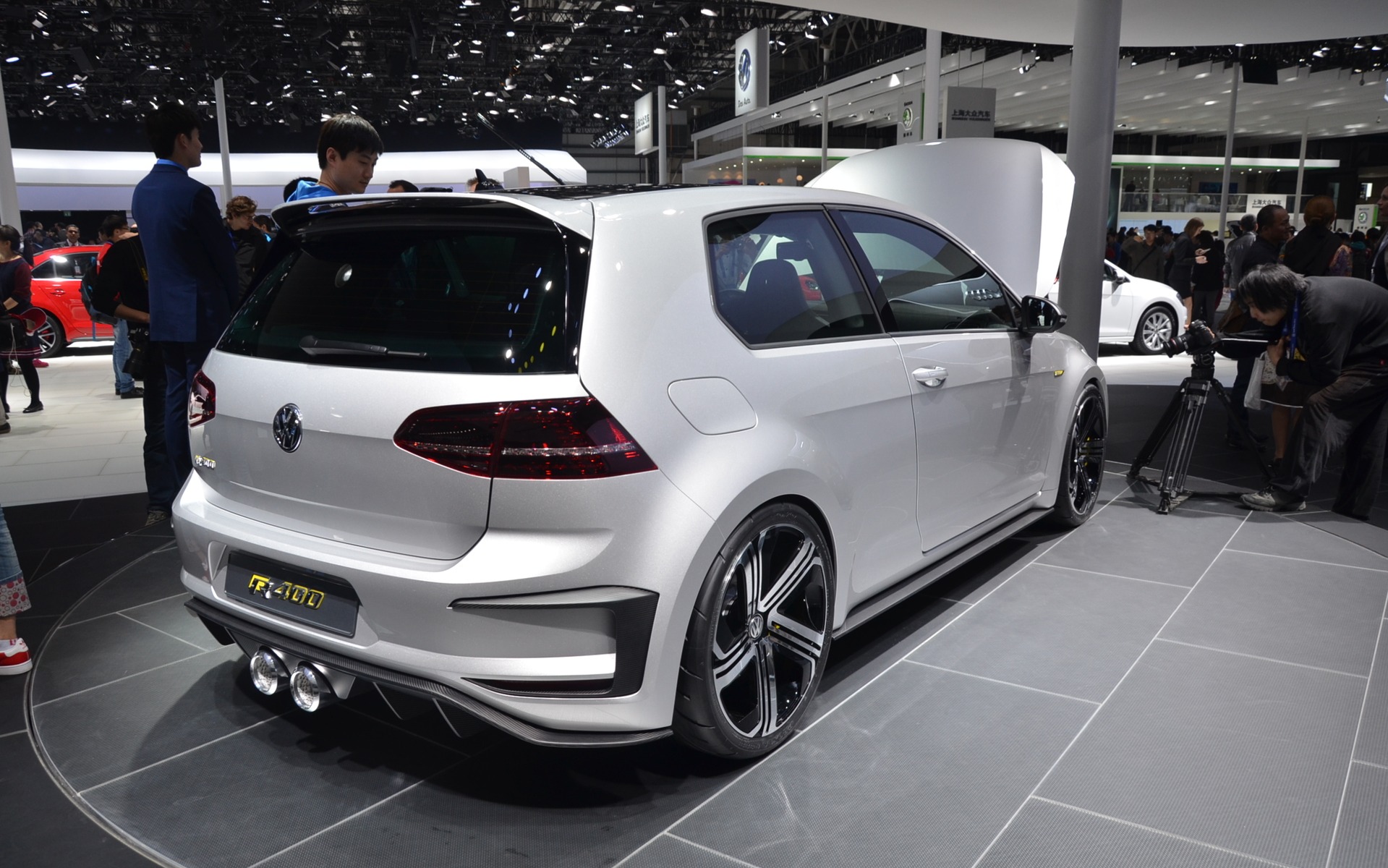 Volkswagen Wants To Broaden The R Lineup - 2/3