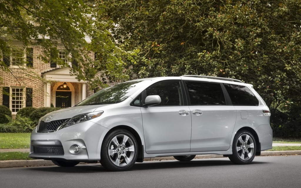 The Sienna’s appearance is practically unchanged.
