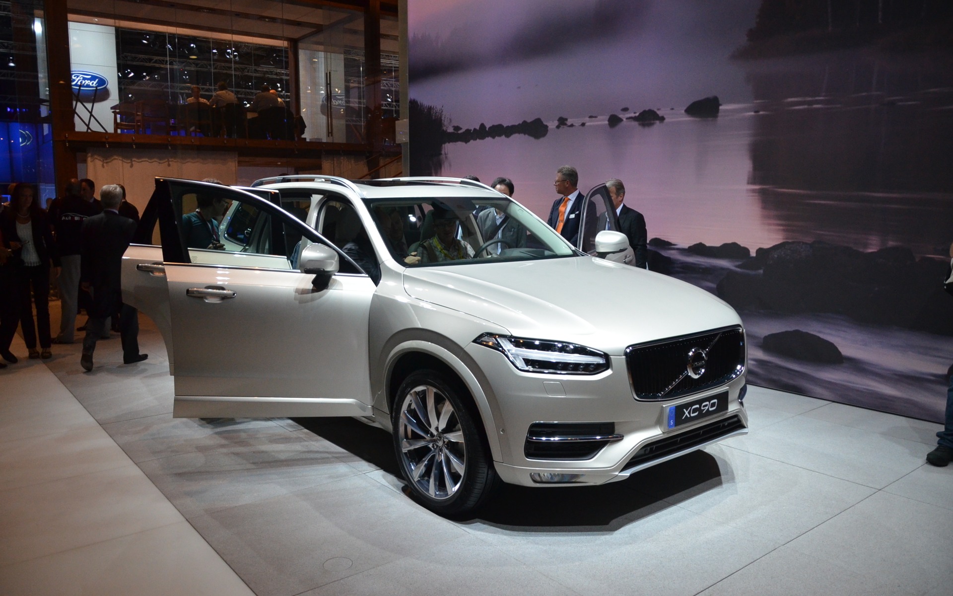 Volvo XC90