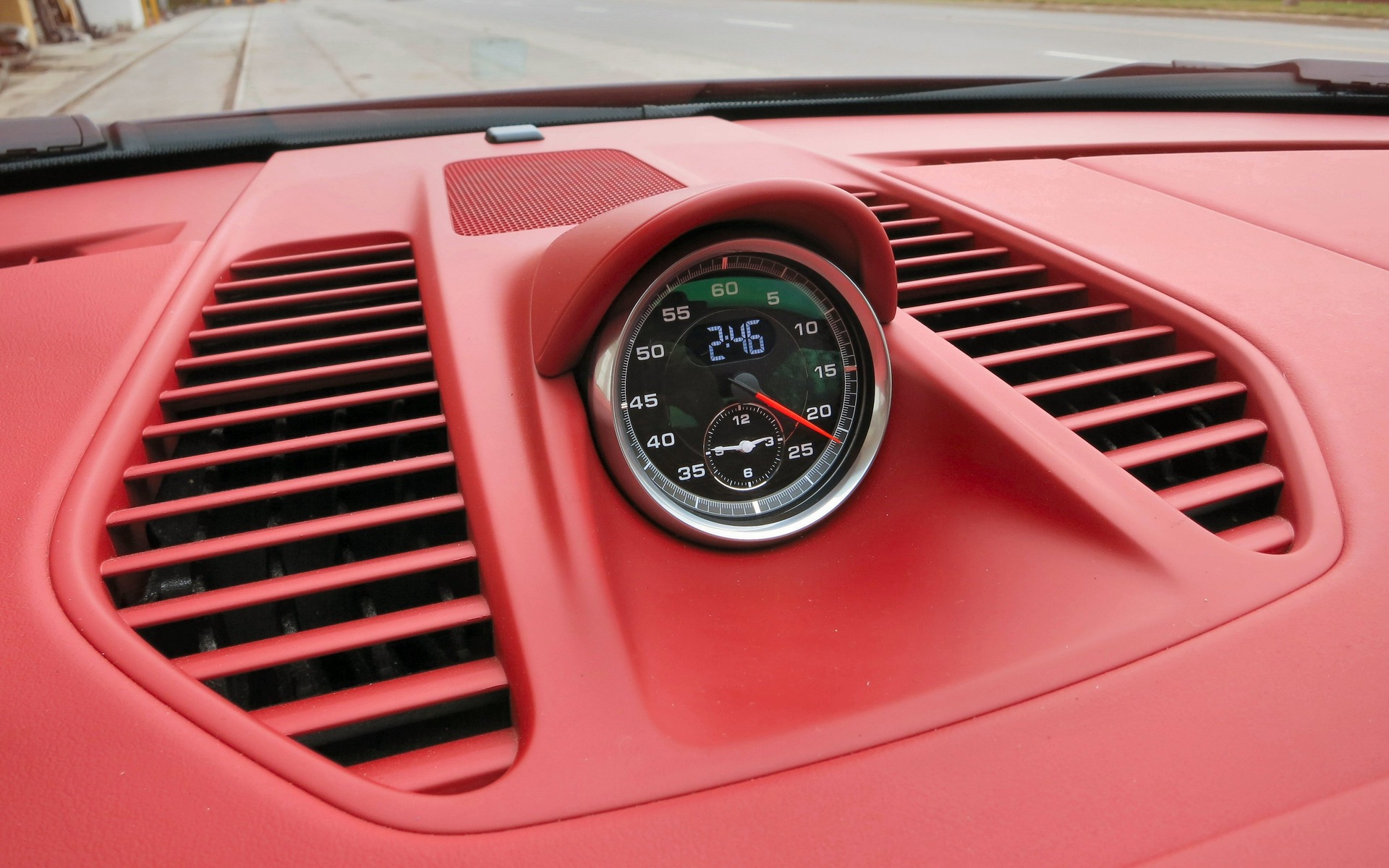 The lap-timer is a nice touch that reflects the 911's performance heritage.
