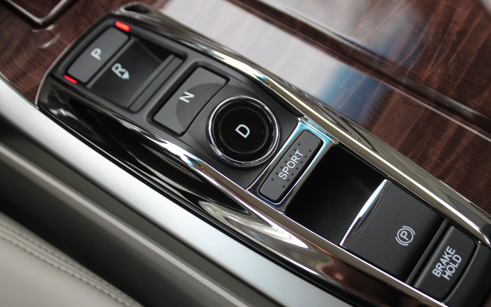 Acura’s electronic gear selector.