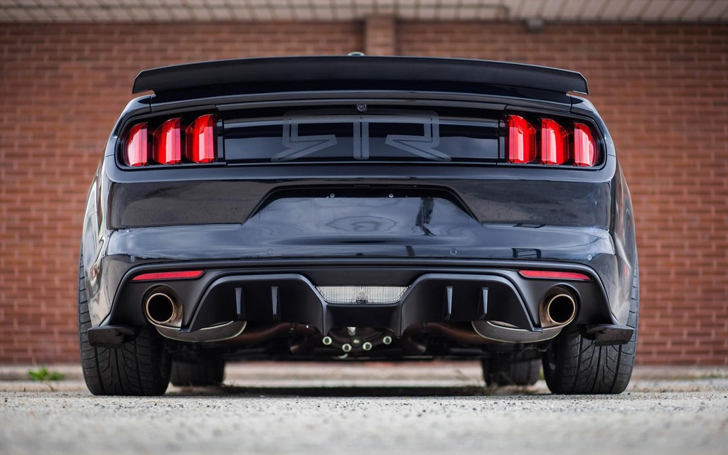 Ford Mustang RTR