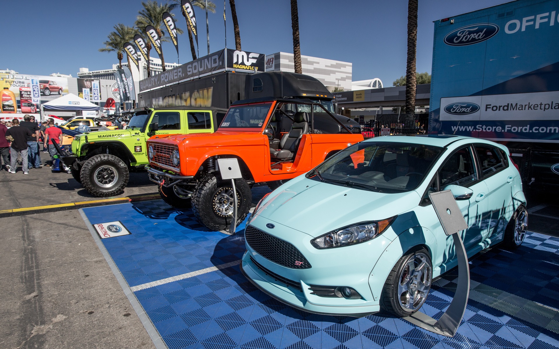 Exposition extérieure du SEMA