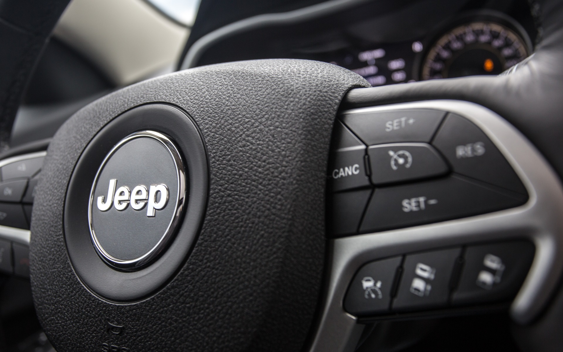 The Jeep has eight buttons to control the cruise control!