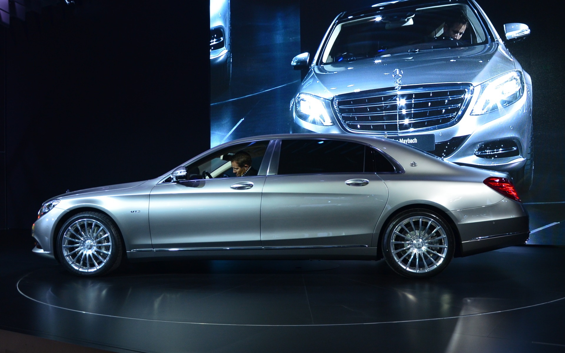 Mercedes-Maybach S600