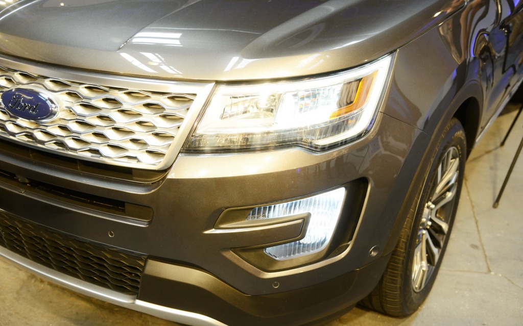 2016 Ford Explorer