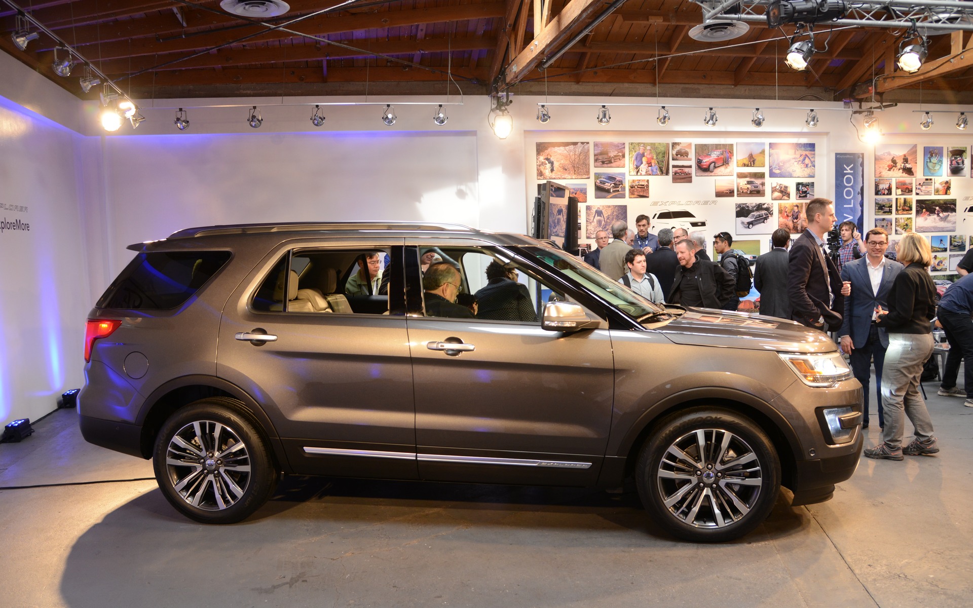 2016 Ford Explorer