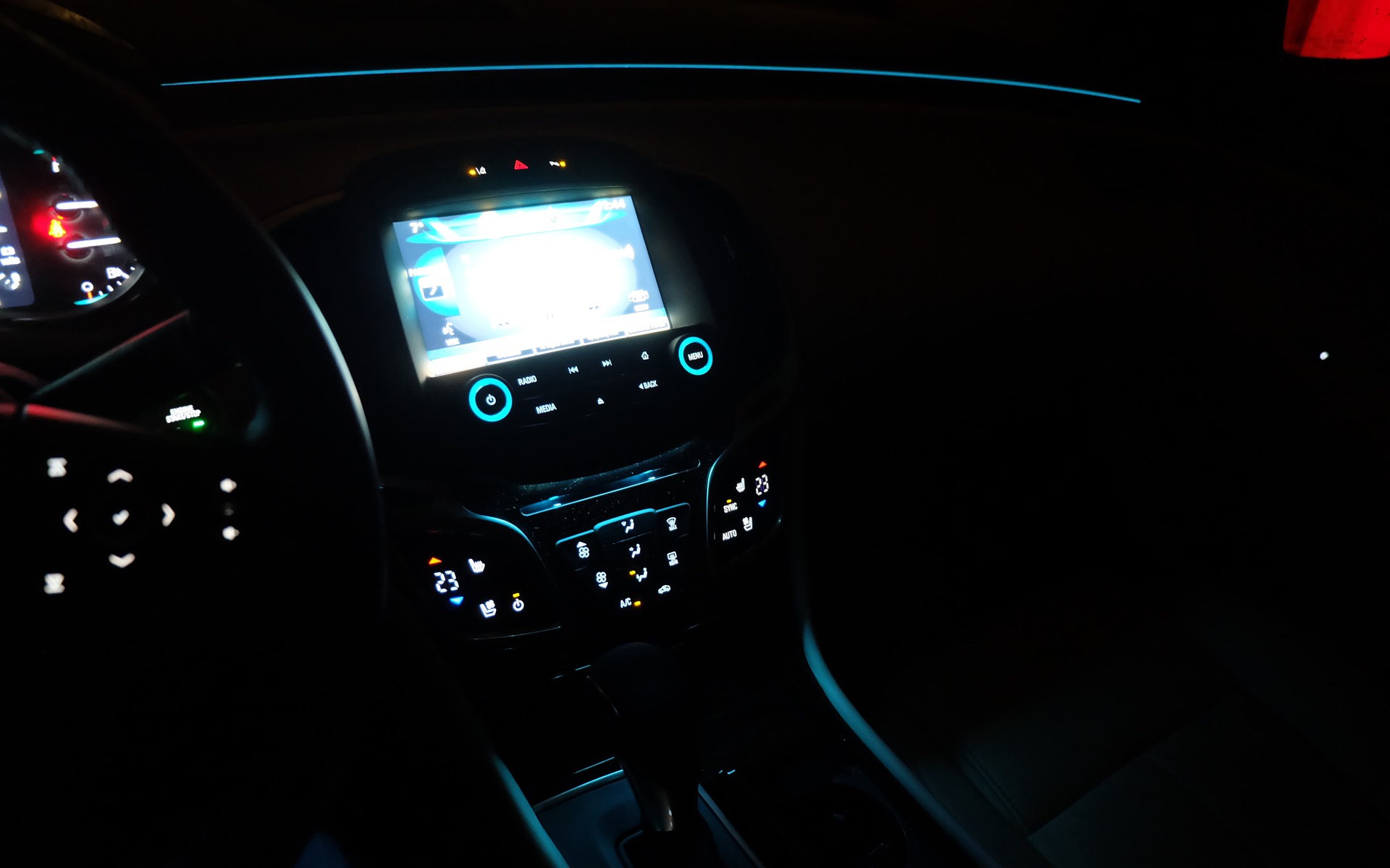 At night, the interior lighting is elegant and attractive.