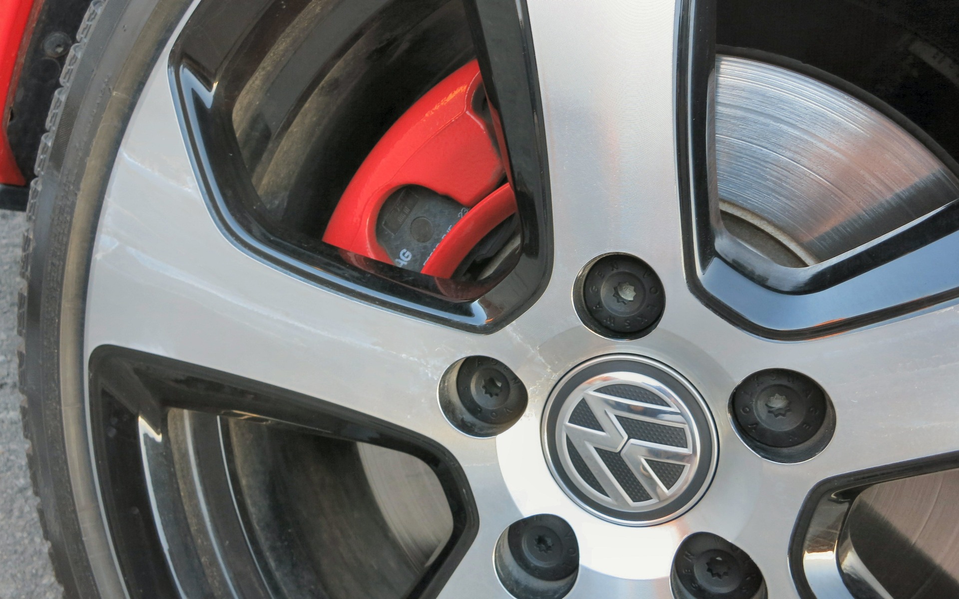 Red calipers are a nice touch with the 2015 Volkswagen Golf GTI.