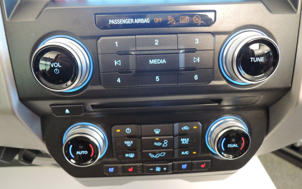 With SYNC 3, you use real buttons to control the radio!