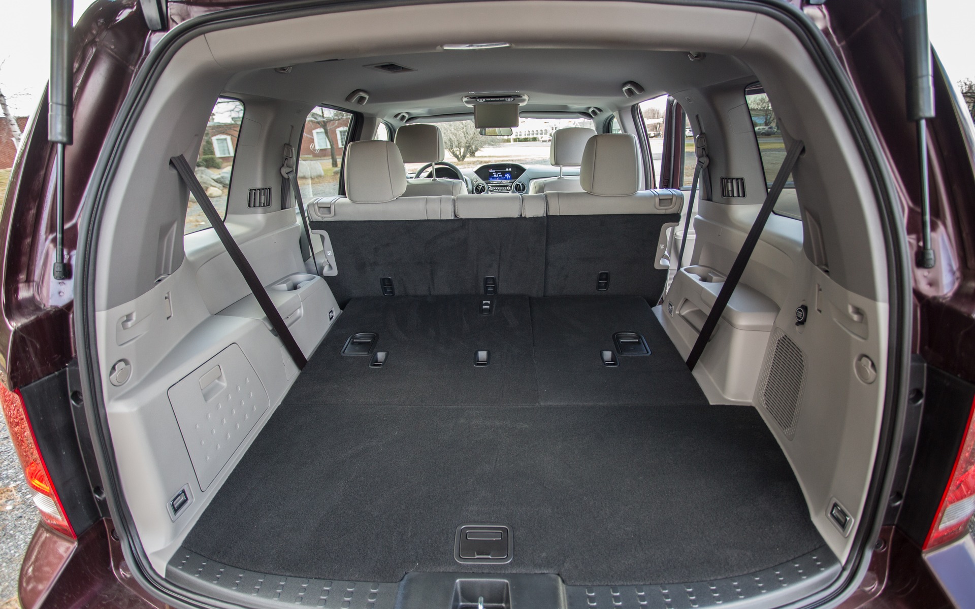 The space becomes even more generous in the five-seat configuration.