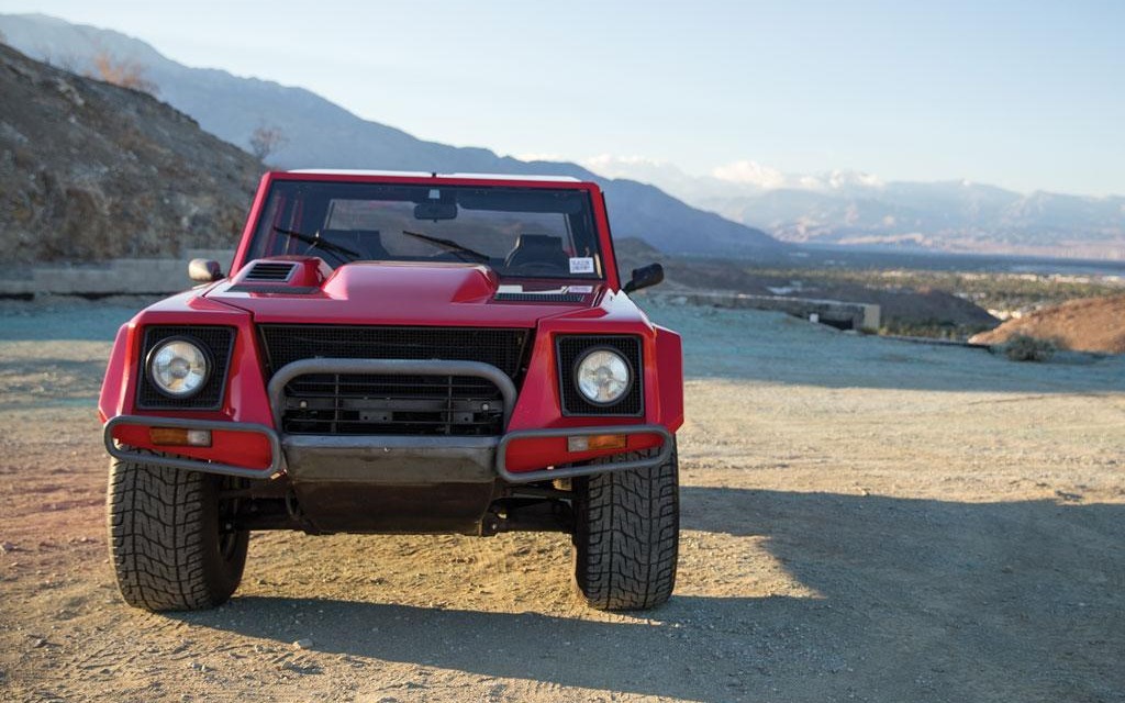 Lamborghini LM002