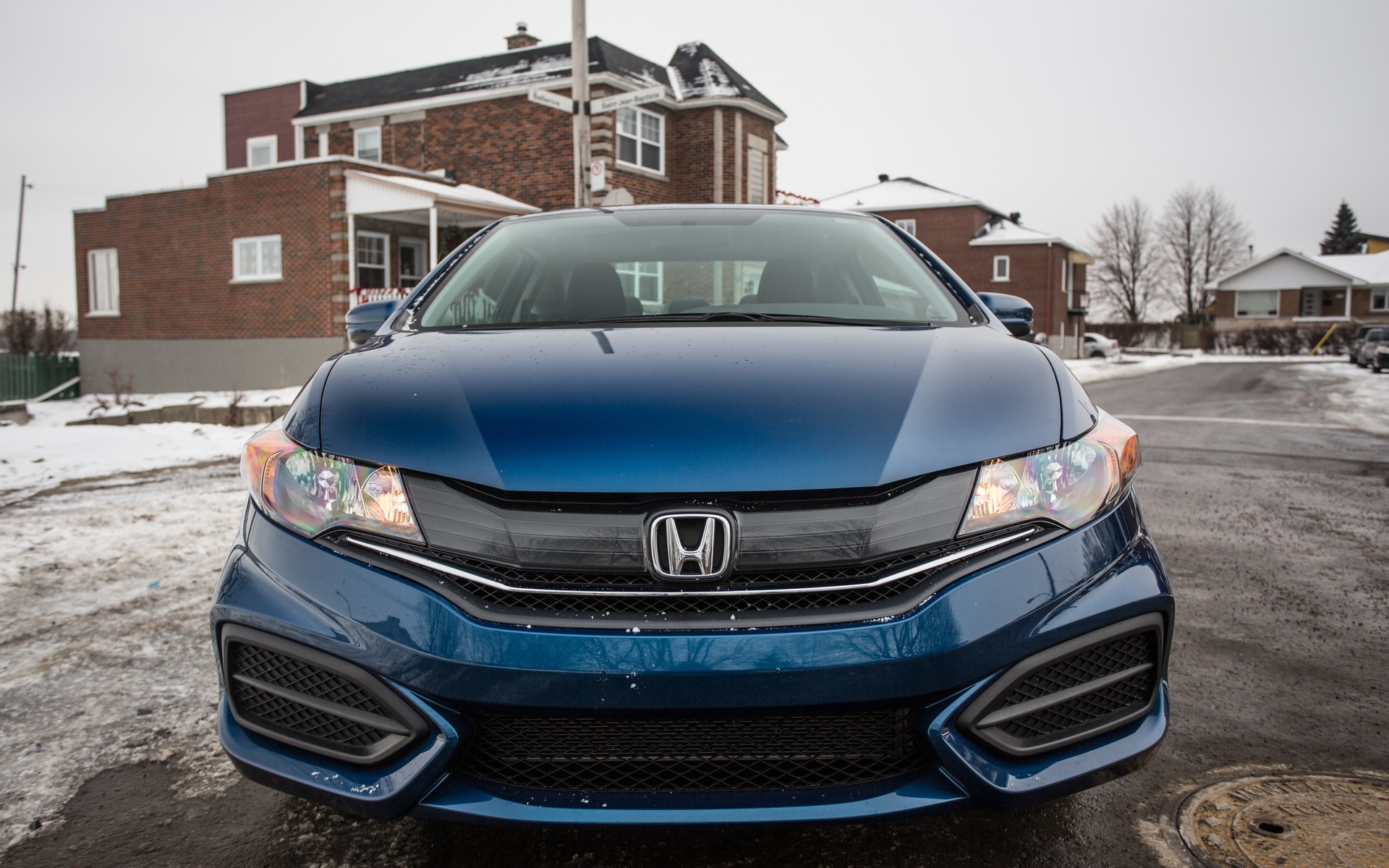 The 2015 Civic’s profile is the same as last year's model.