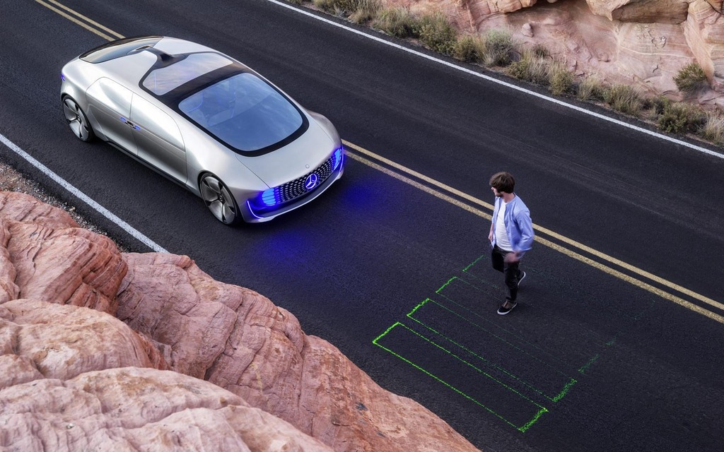 Mercedes-Benz F 015 Luxury In Motion Concept