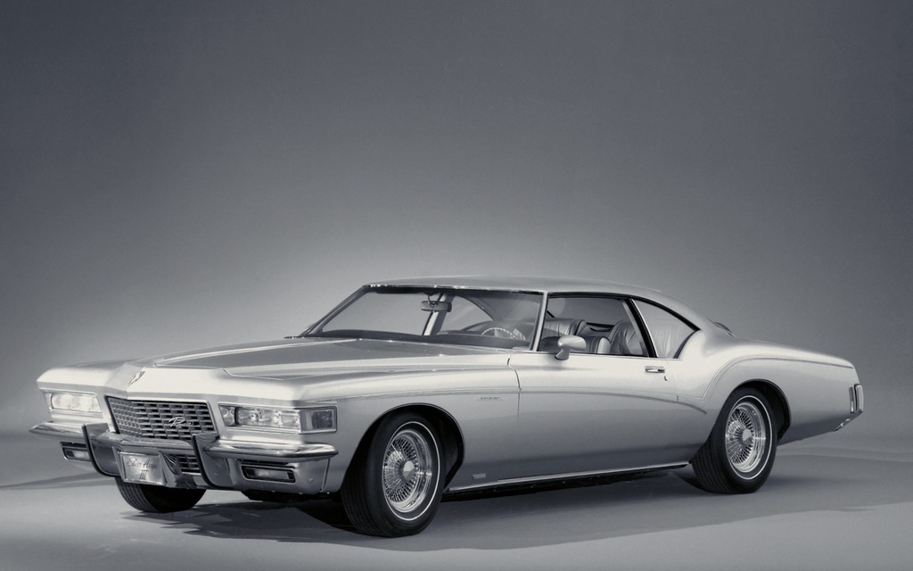 1972 Buick Riviera SilverArrow III