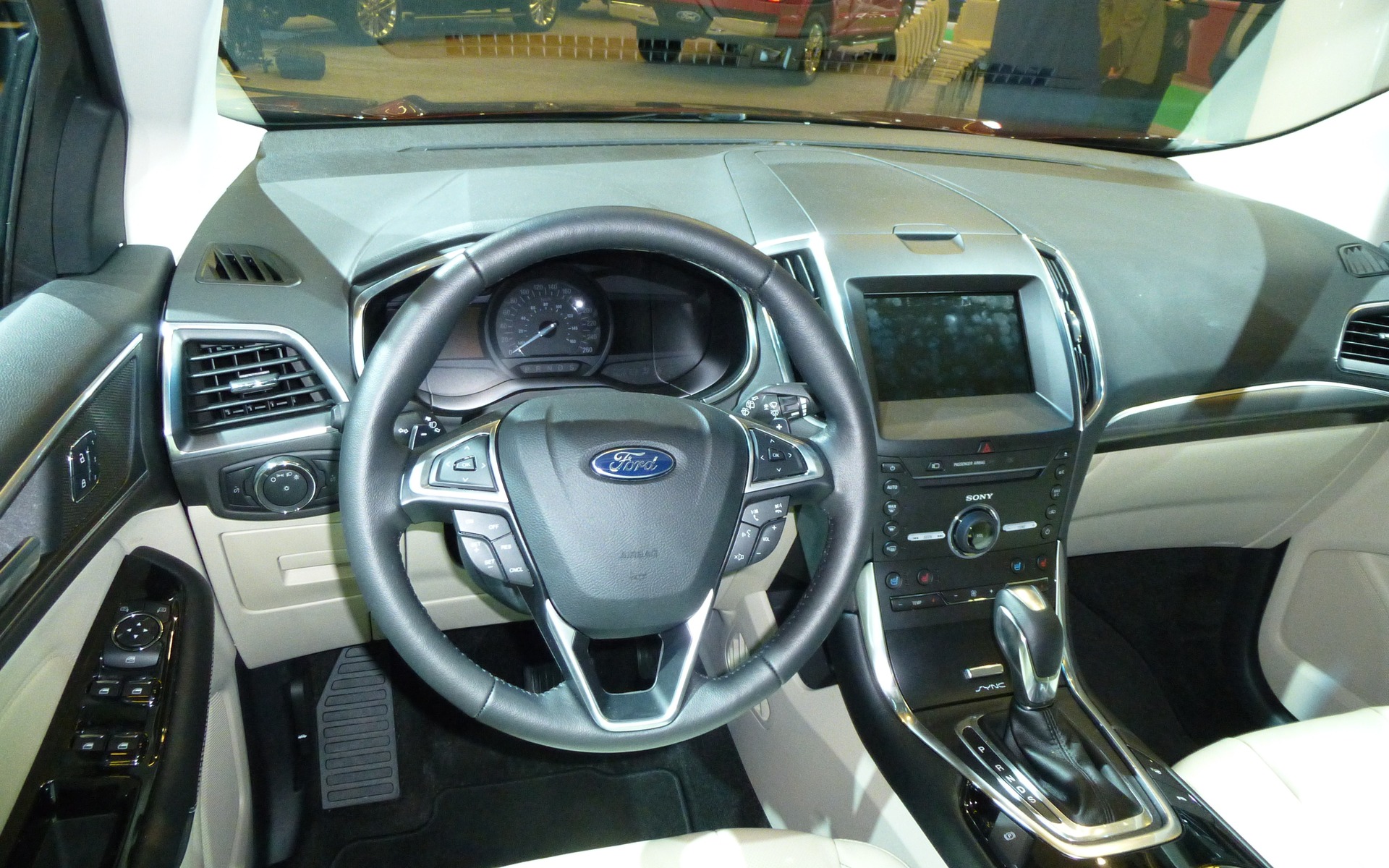 Ford Edge 2015