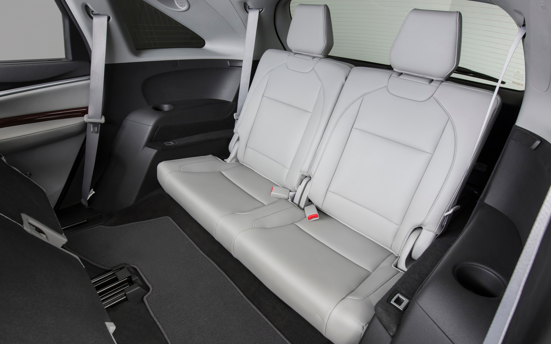 The Acura MDX can accommodate up to seven passengers.