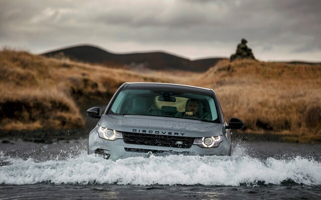 Photo: Land Rover