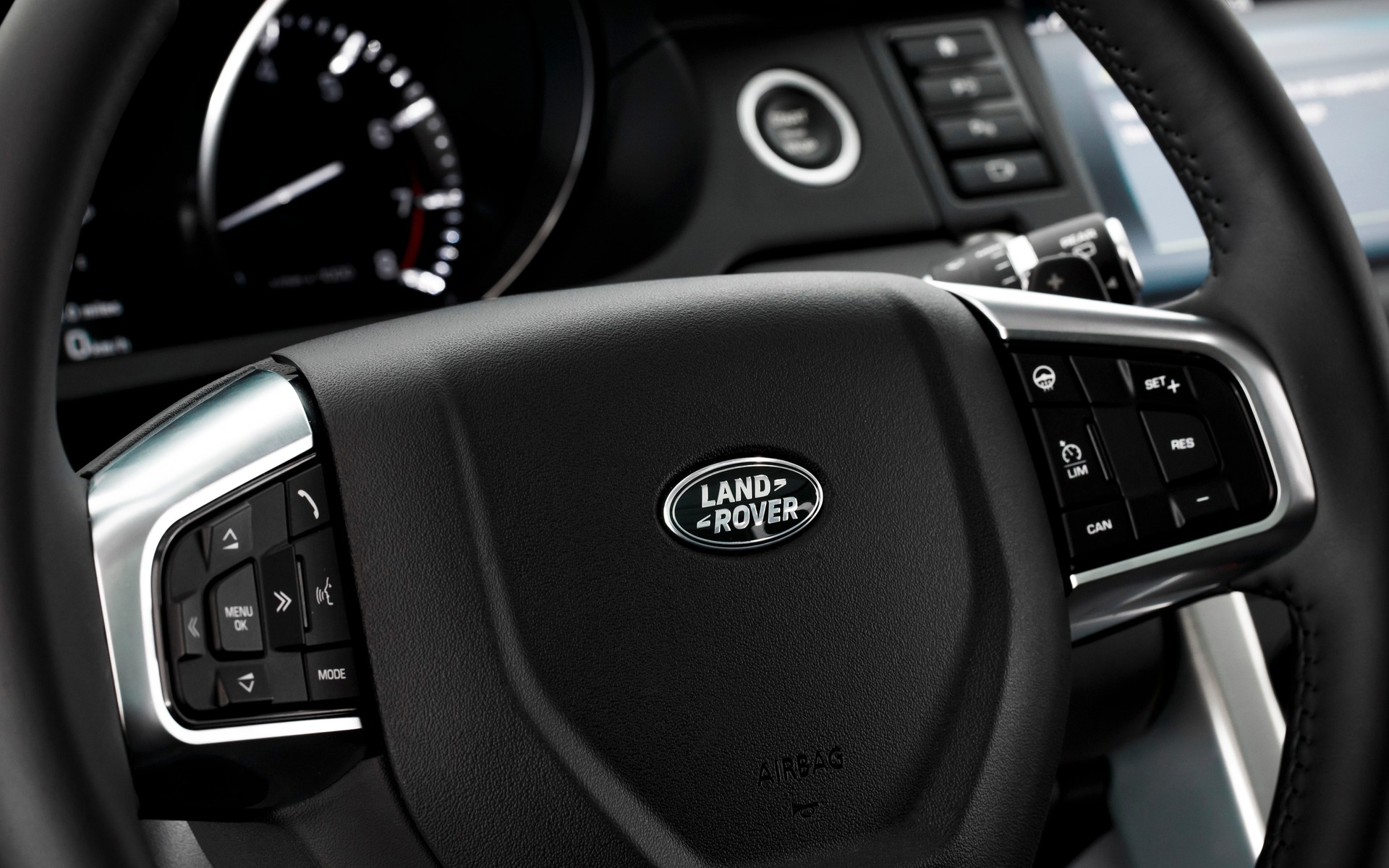 Land Rover Discovery Sport 2015 - Volant avec boutons de commande