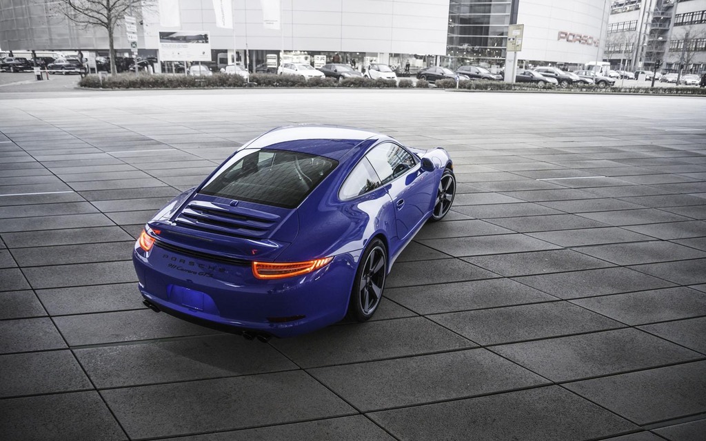 Porsche GTS Club Coupe