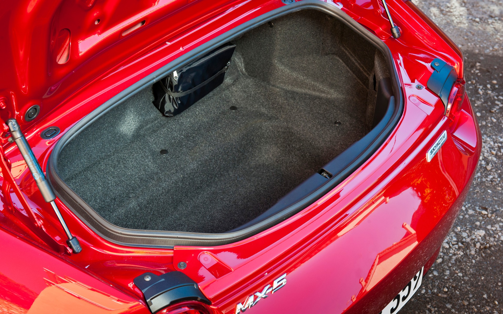 Mazda MX-5 2016 - Volume du coffre