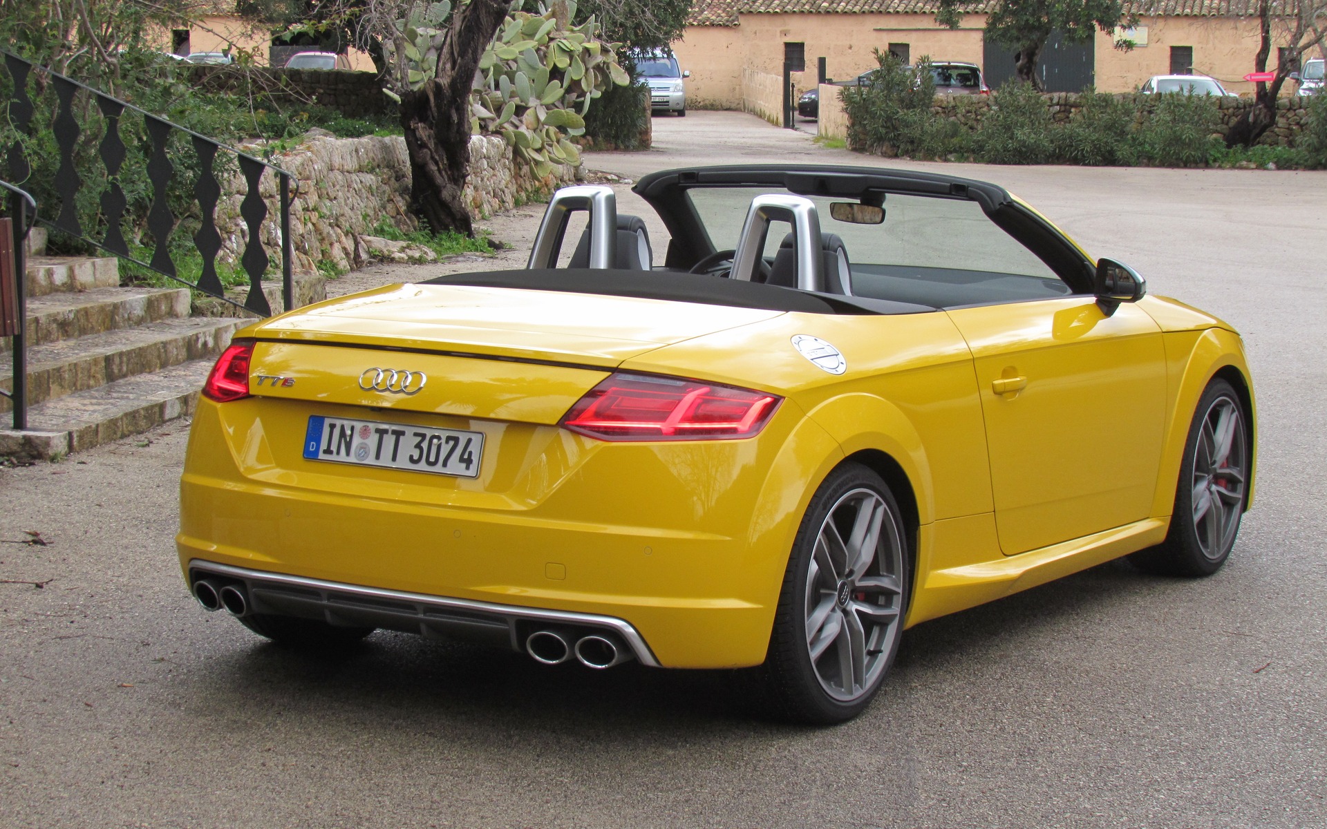 2016 Audi TTS