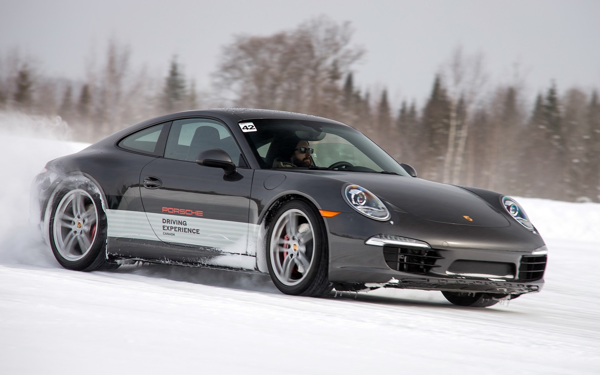 2015 Porsche Camp4 at the Mécaglisse circuit.