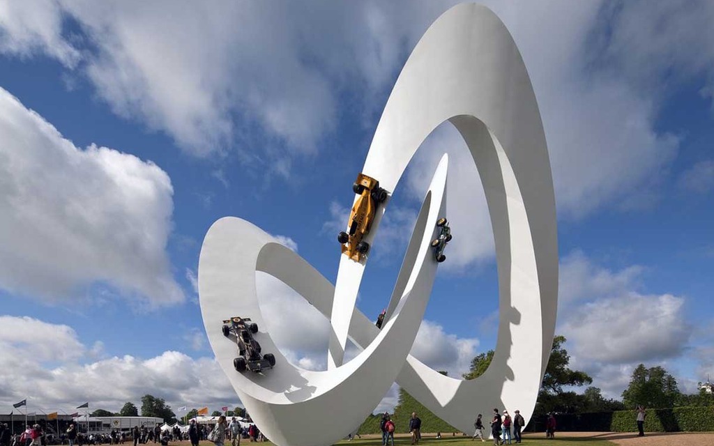 The sculpture honouring Lotus' Formula 1 success.