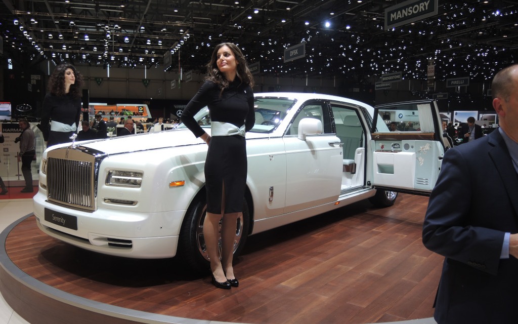 Tasteful Serenity Is the Goal of the New Rolls-Royce Ghost