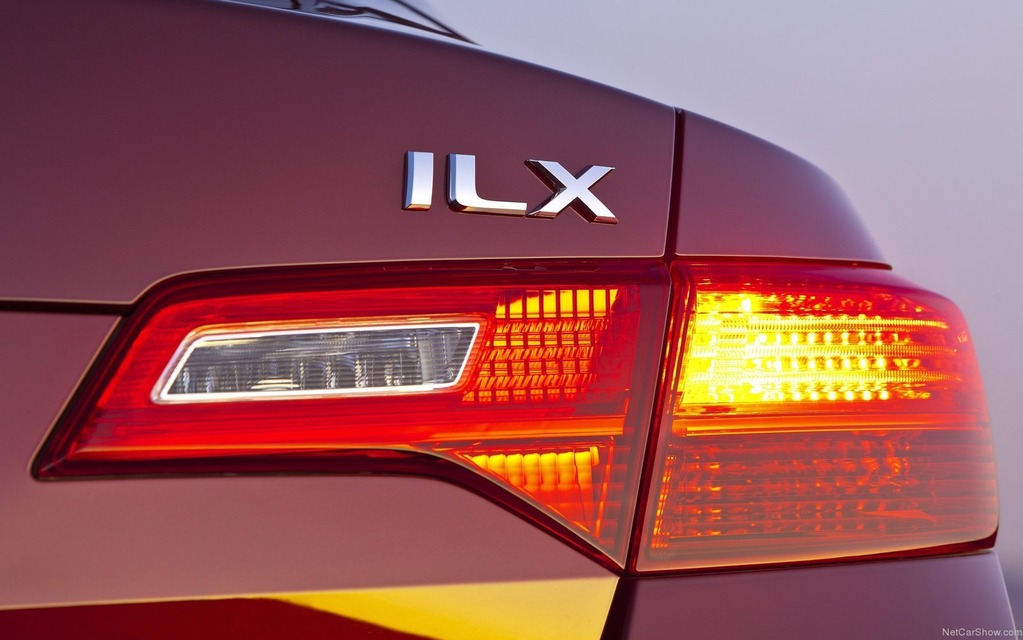 Acura ILX 2013